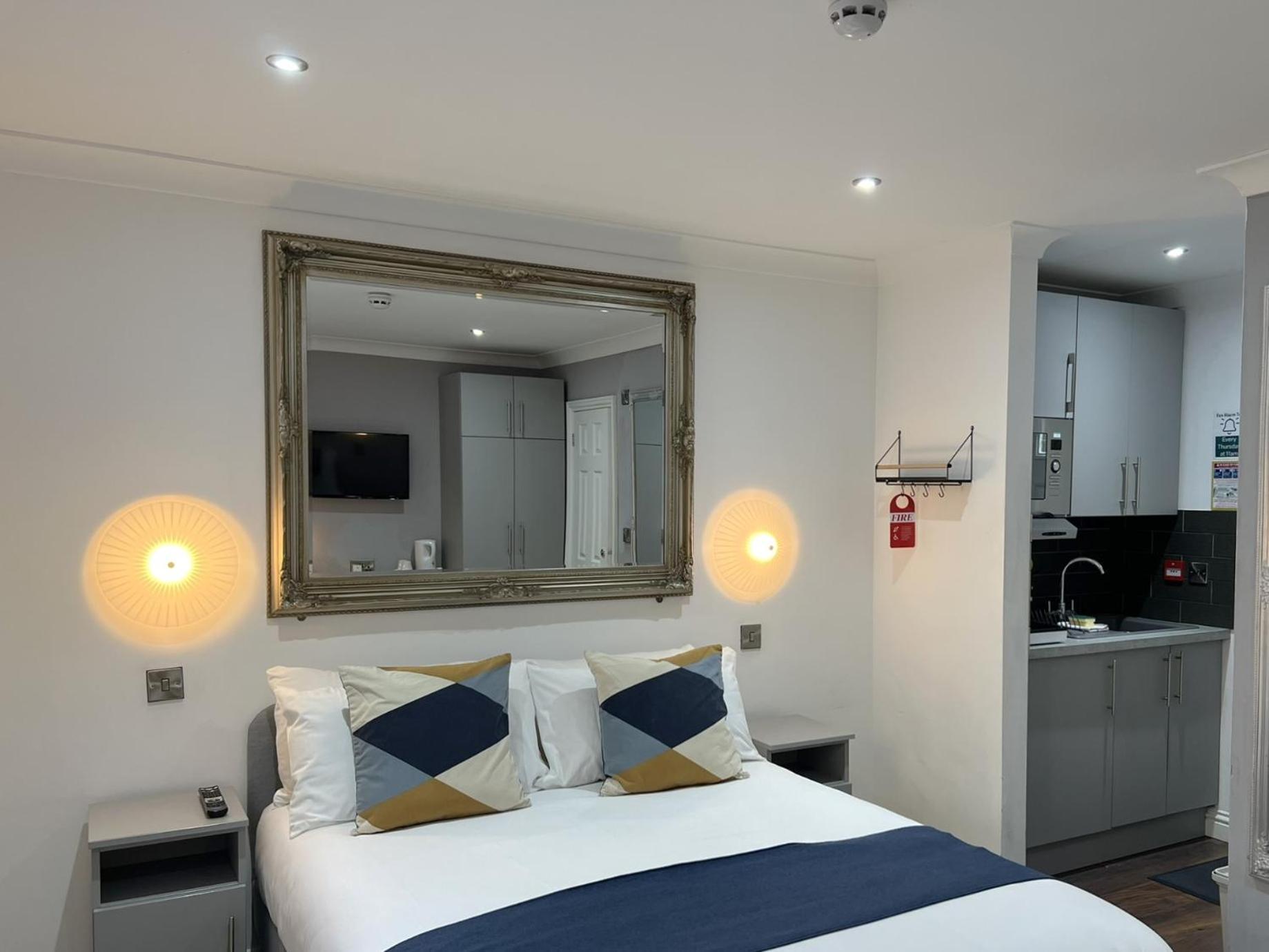 Melbury Rooms & Studios Exeter Værelse billede